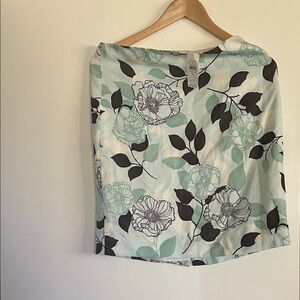 Ann Taylor Mint and Black Floral Mini Skirt